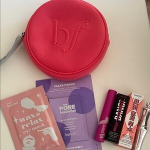 Benefit Pink Makeup Set and bag